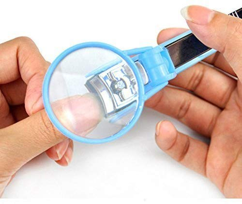 Magnifying Nail Cutter
